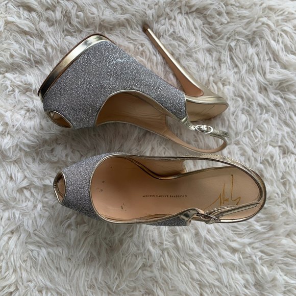 Giuseppe Zanotti Peep Toe Glitter Evening Pumps - Picture 3 of 9